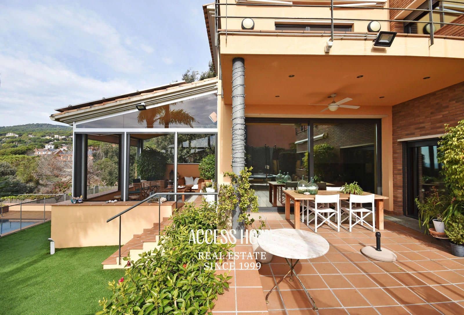 5 soveværelse Villa til salg i Sant Vicenc de Montalt med swimmingpool garage - € 1.600.000 (Ref: 9131793)