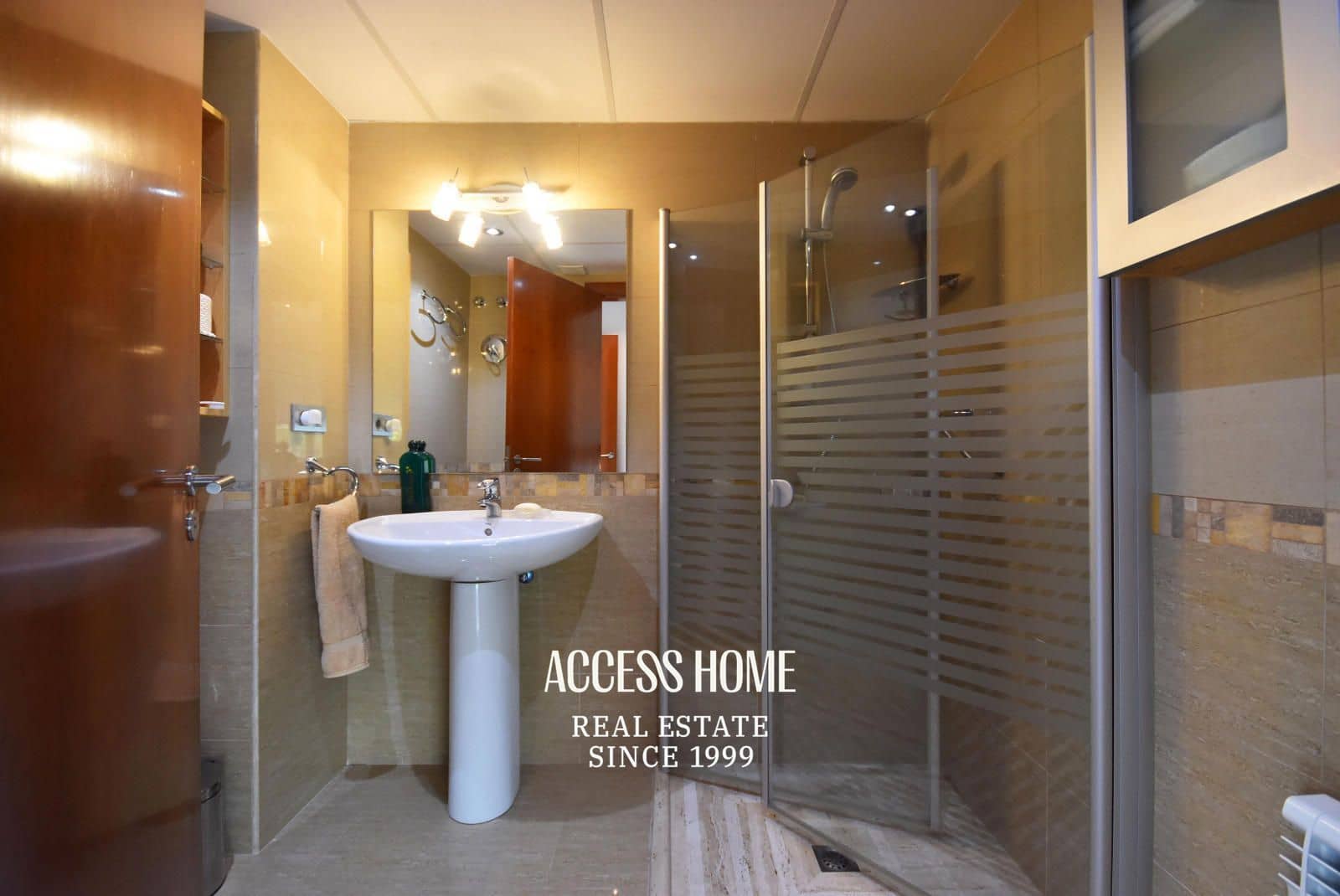 5 soveværelse Villa til salg i Sant Vicenc de Montalt med swimmingpool garage - € 1.600.000 (Ref: 9131793)