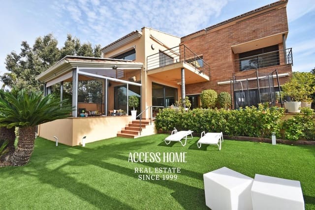 5 soverom Villa til salgs i Sant Vicenç de Montalt med svømmebasseng garasje - € 1 600 000 (Ref: 9131793)