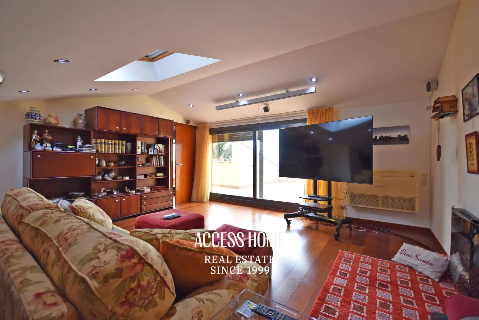 5 soveværelse Villa til salg i Sant Vicenc de Montalt med swimmingpool garage - € 1.600.000 (Ref: 9131793)