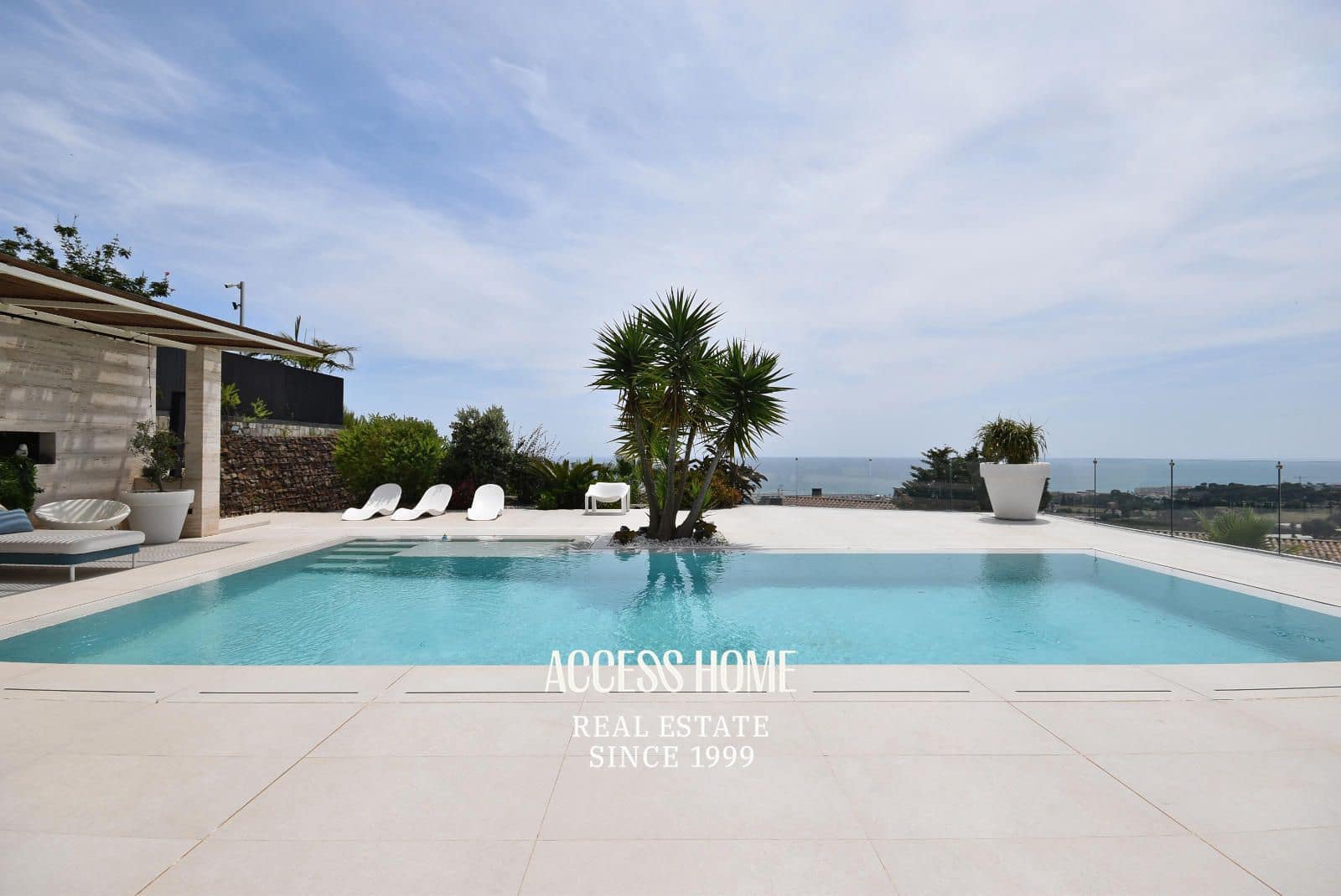 5 soverom Villa til salgs i Sant Vicenc de Montalt med svømmebasseng garasje - € 2 800 000 (Ref: 9131882)