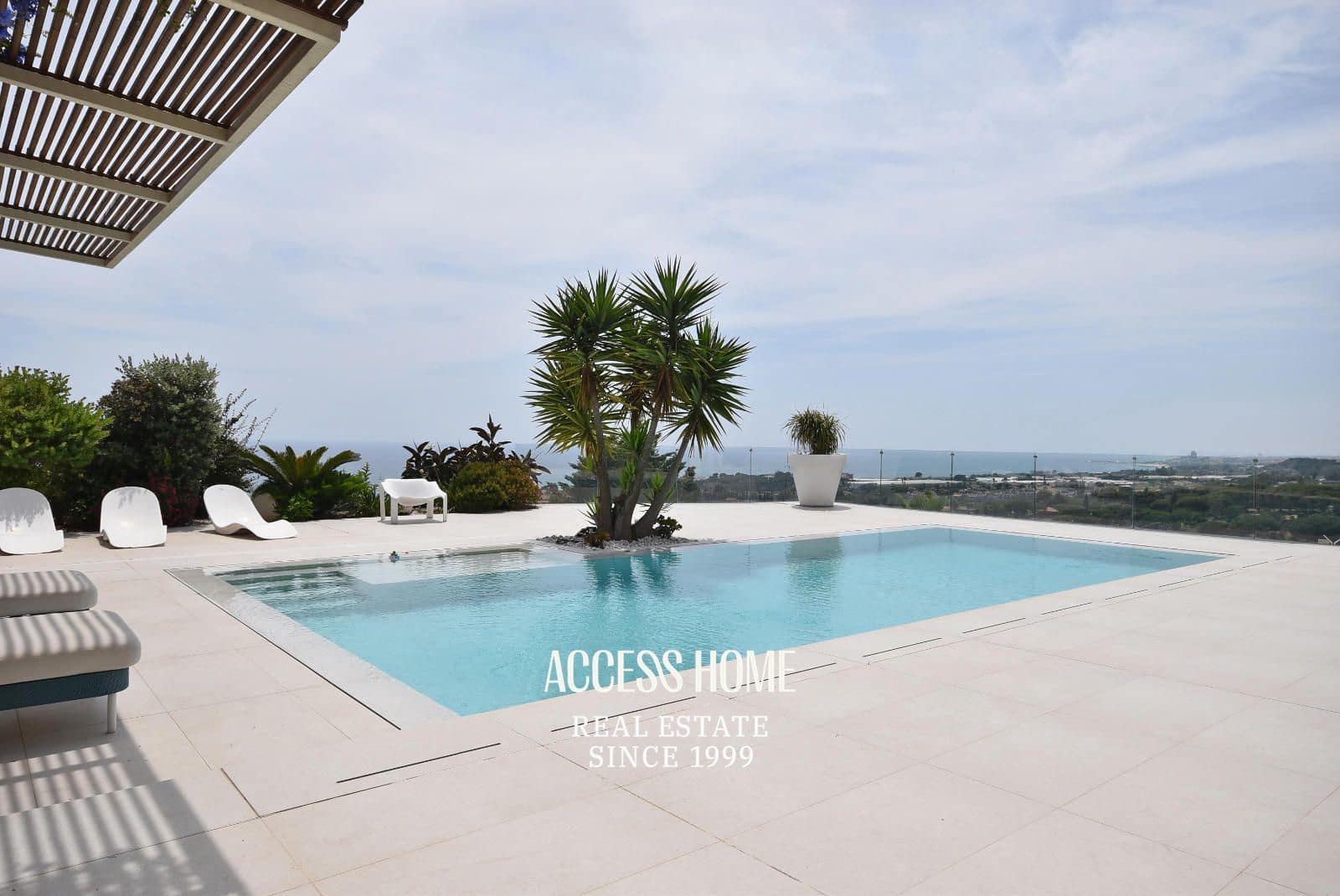 5 soverom Villa til salgs i Sant Vicenc de Montalt med svømmebasseng garasje - € 2 800 000 (Ref: 9131882)