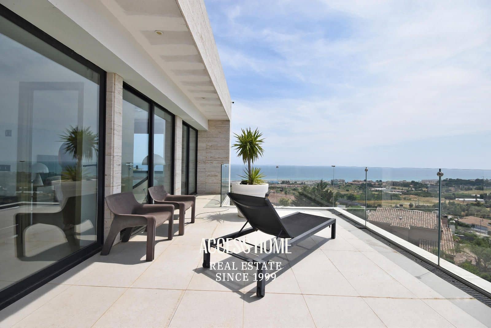 5 soverom Villa til salgs i Sant Vicenc de Montalt med svømmebasseng garasje - € 2 800 000 (Ref: 9131882)