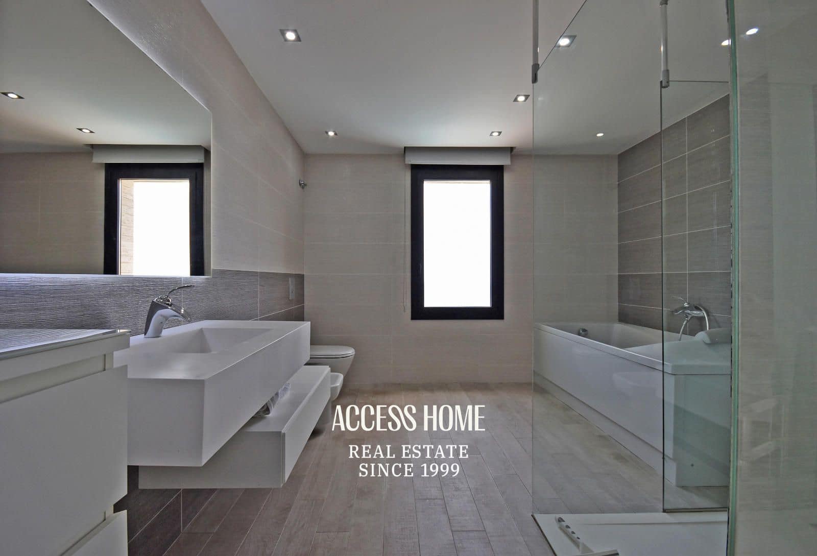 5 soverom Villa til salgs i Sant Vicenc de Montalt med svømmebasseng garasje - € 2 800 000 (Ref: 9131882)