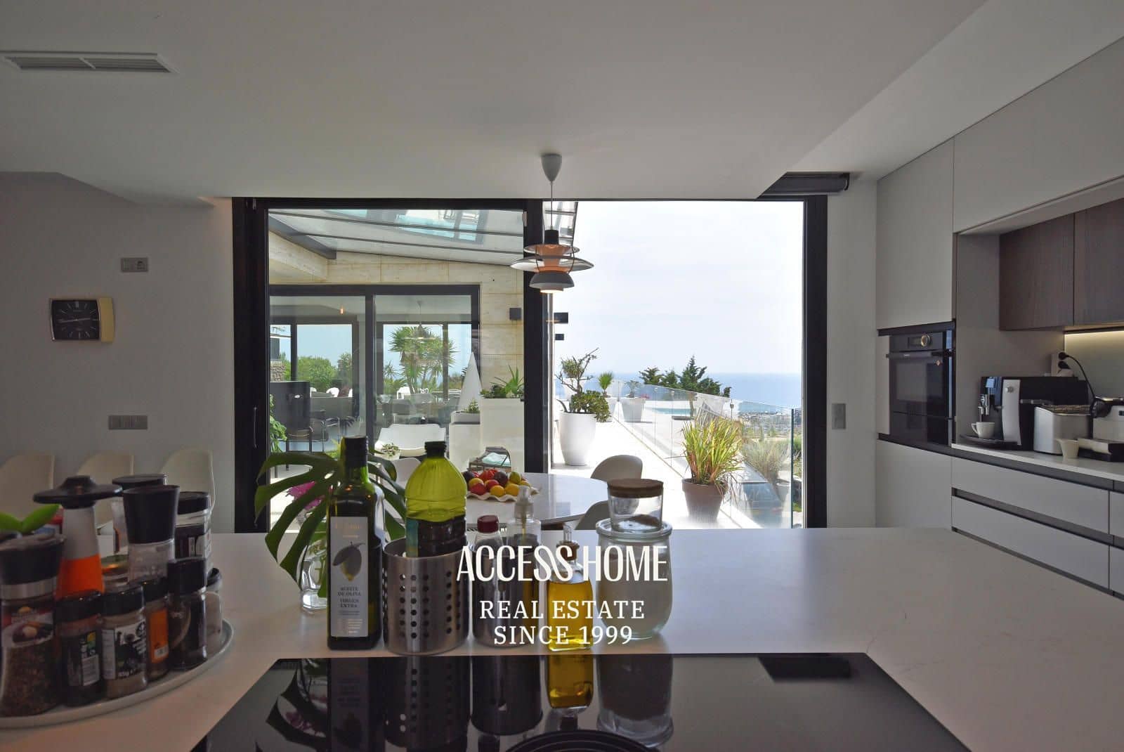 5 soverom Villa til salgs i Sant Vicenc de Montalt med svømmebasseng garasje - € 2 800 000 (Ref: 9131882)