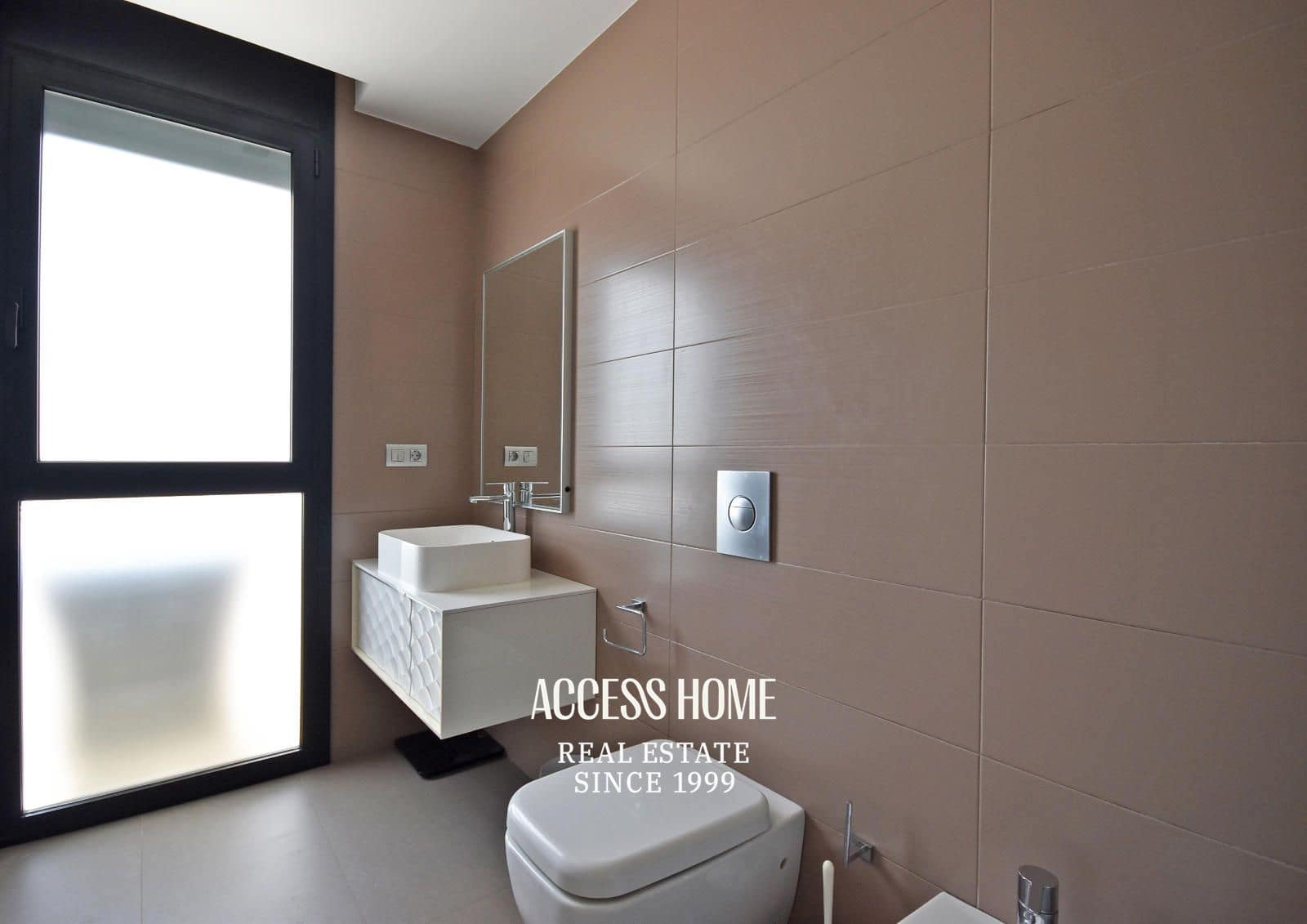 5 soverom Villa til salgs i Sant Vicenc de Montalt med svømmebasseng garasje - € 2 800 000 (Ref: 9131882)