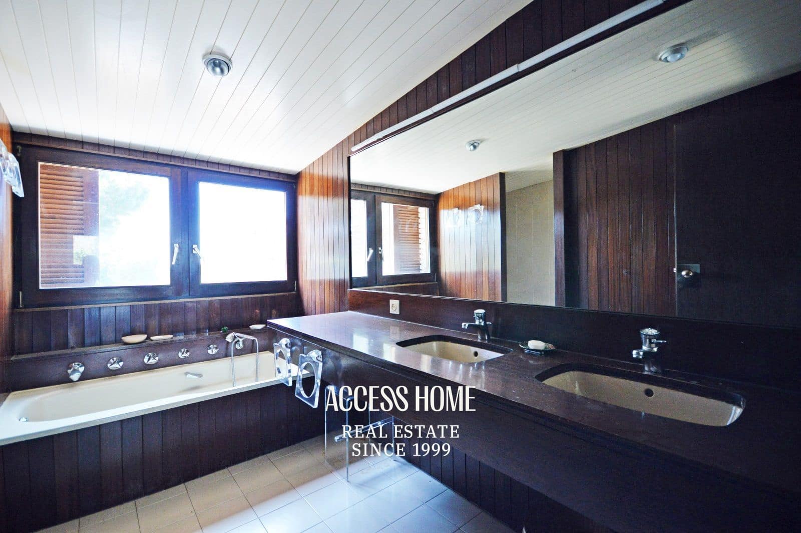 7 bedroom Villa for sale in Sant Andreu de Llavaneres with pool garage - € 2,100,000 (Ref: 9131883)