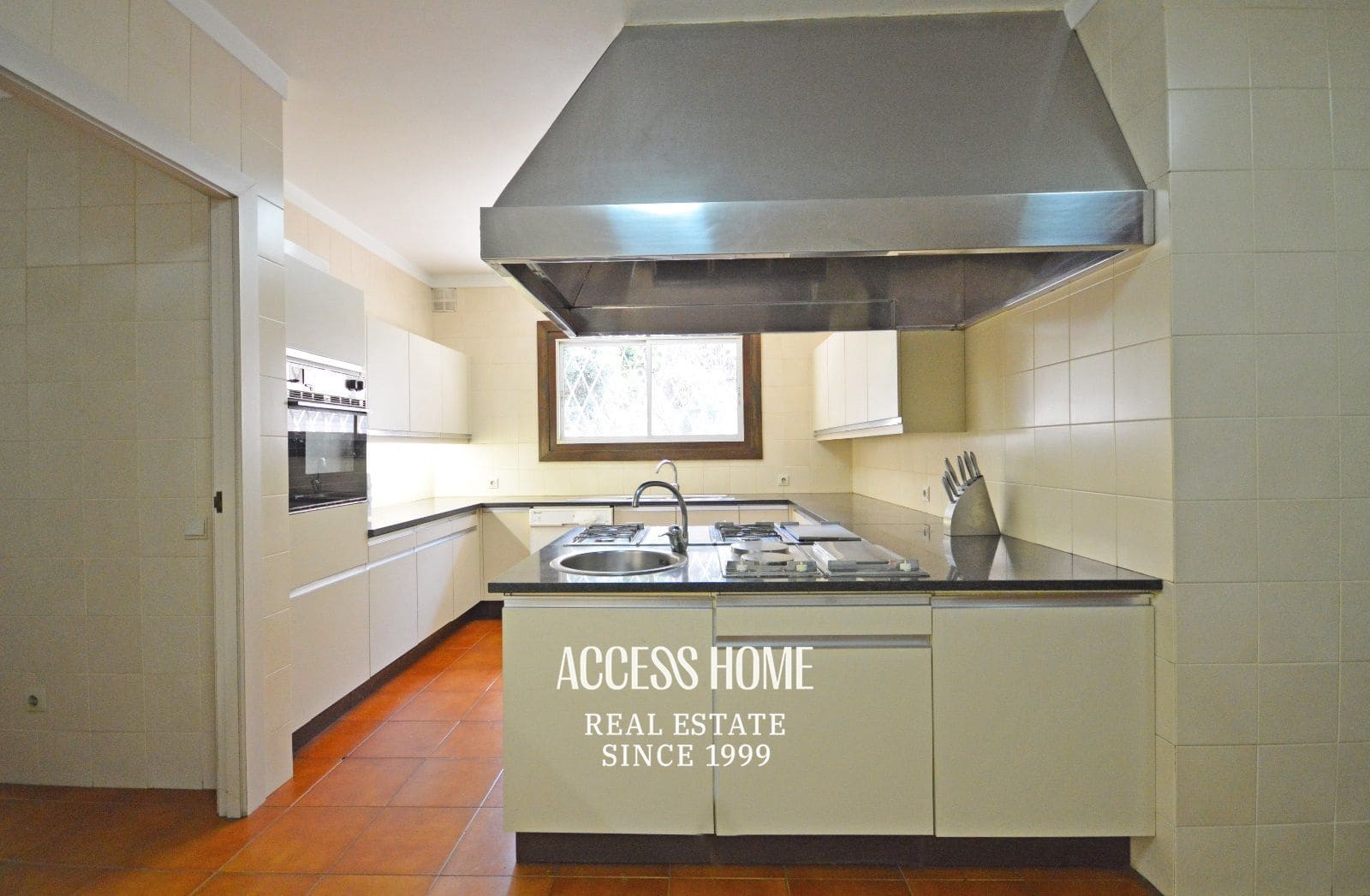 7 bedroom Villa for sale in Sant Andreu de Llavaneres with pool garage - € 2,100,000 (Ref: 9131883)