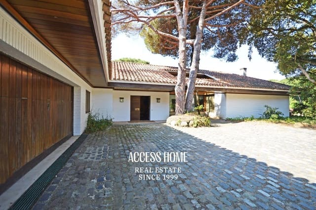 7 bedroom Villa for sale in Sant Andreu de Llavaneres with pool garage - € 2,100,000 (Ref: 9131883)