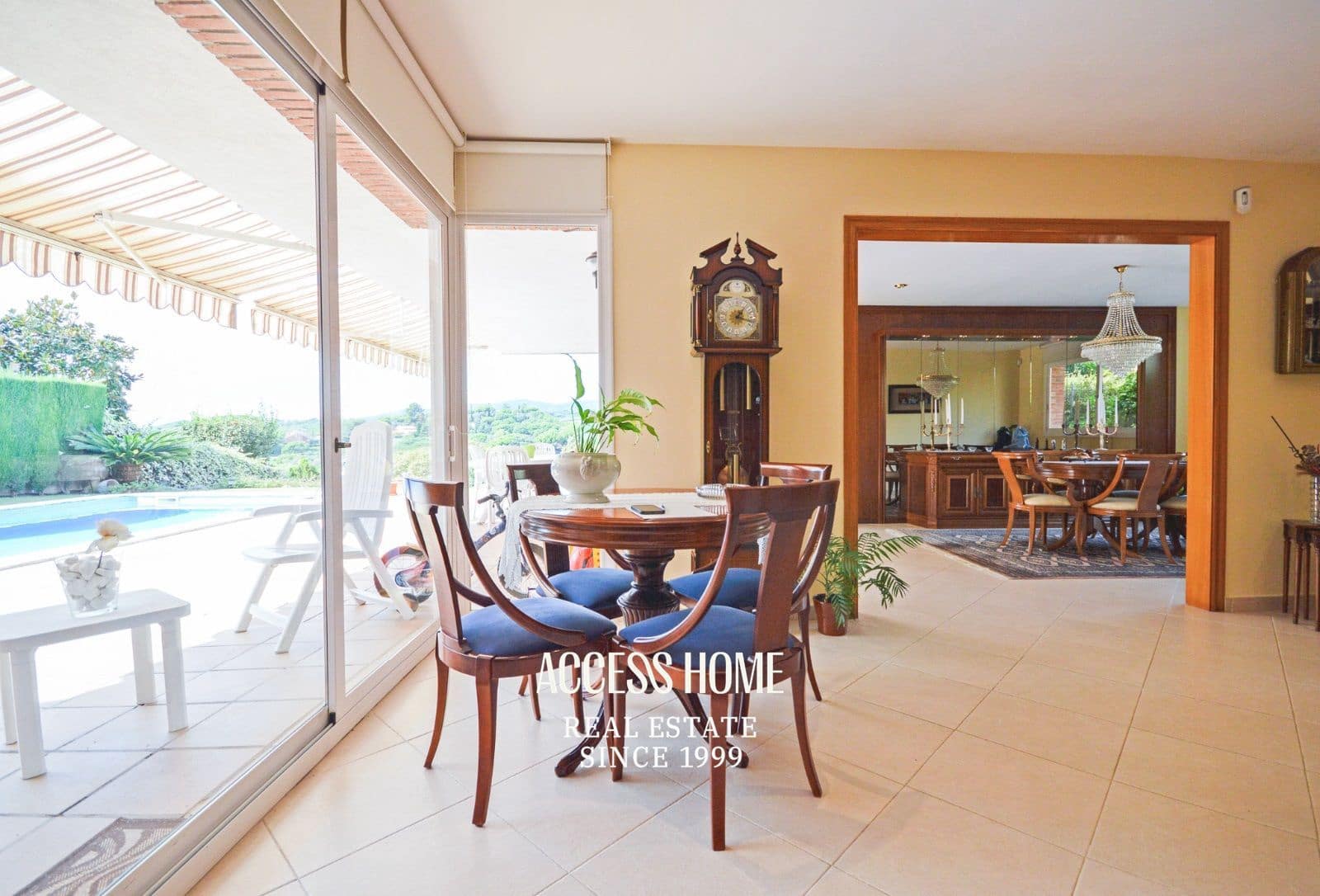 5 chambre Villa/Maison à vendre à Caldes d'Estrac avec piscine garage - 830 000 € (Ref: 9135589)