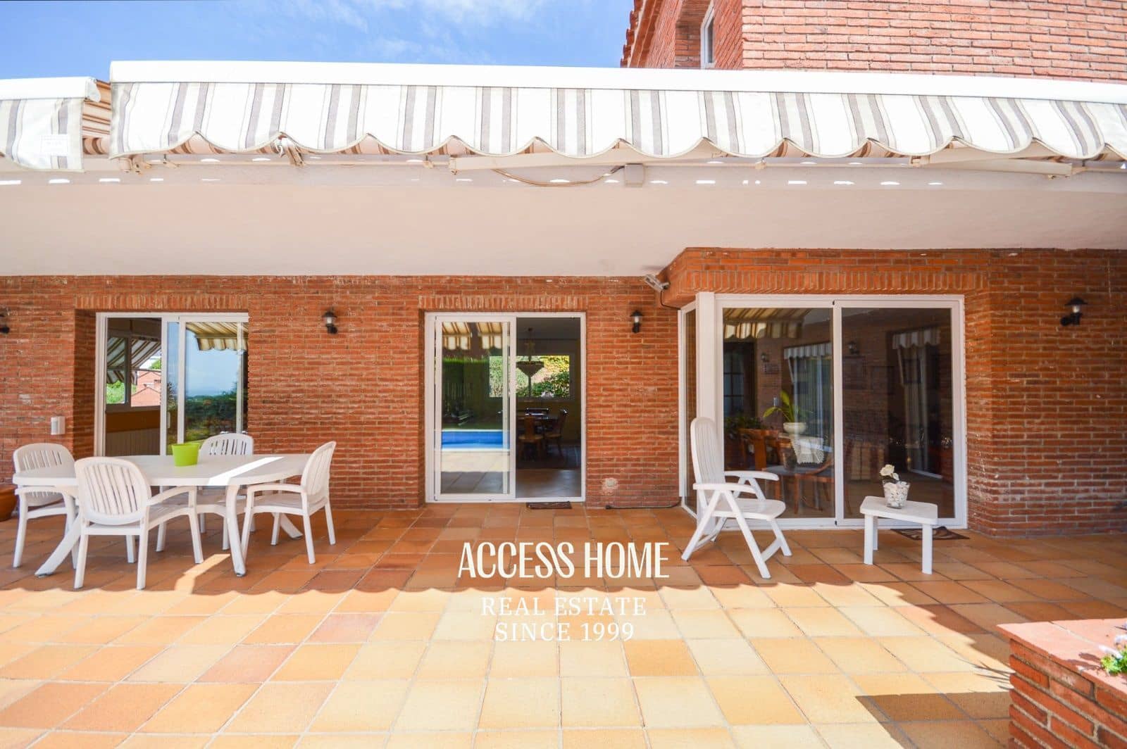 5 chambre Villa/Maison à vendre à Caldes d'Estrac avec piscine garage - 830 000 € (Ref: 9135589)