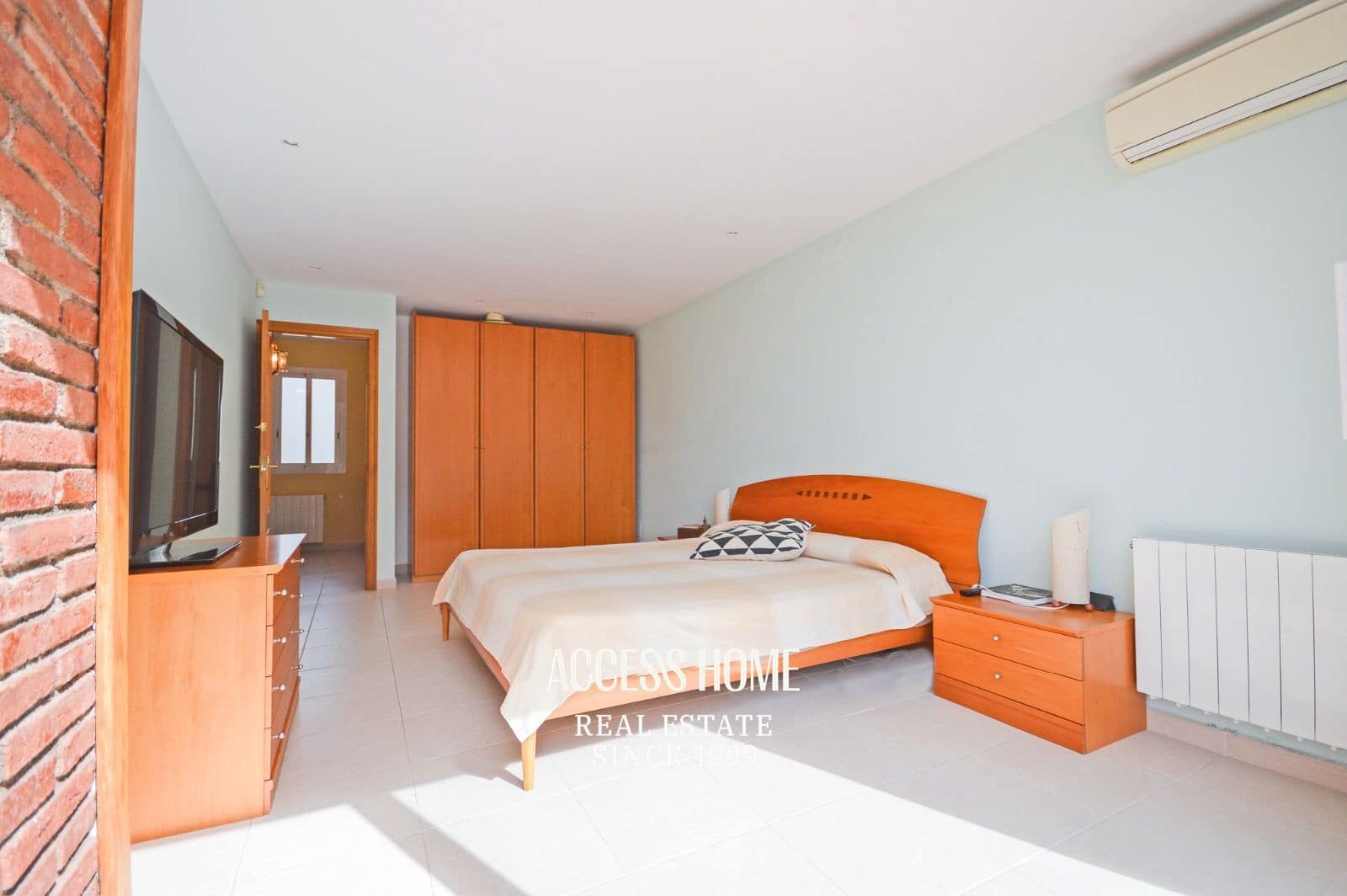 5 chambre Villa/Maison à vendre à Caldes d'Estrac avec piscine garage - 830 000 € (Ref: 9135589)