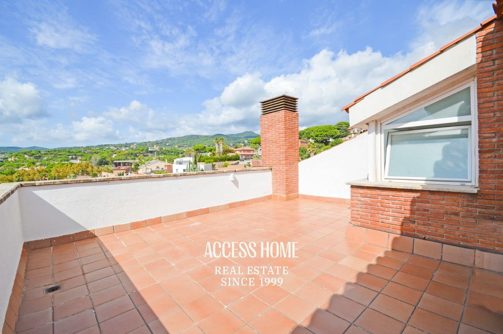 5 chambre Villa/Maison à vendre à Caldes d'Estrac avec piscine garage - 830 000 € (Ref: 9135589)