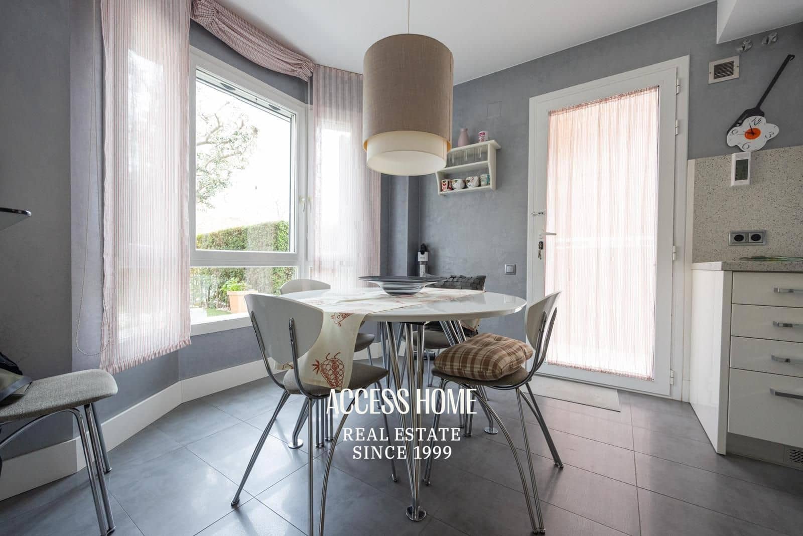 5 soveværelse Villa til salg i Alella med swimmingpool garage - € 1.790.000 (Ref: 9135590)