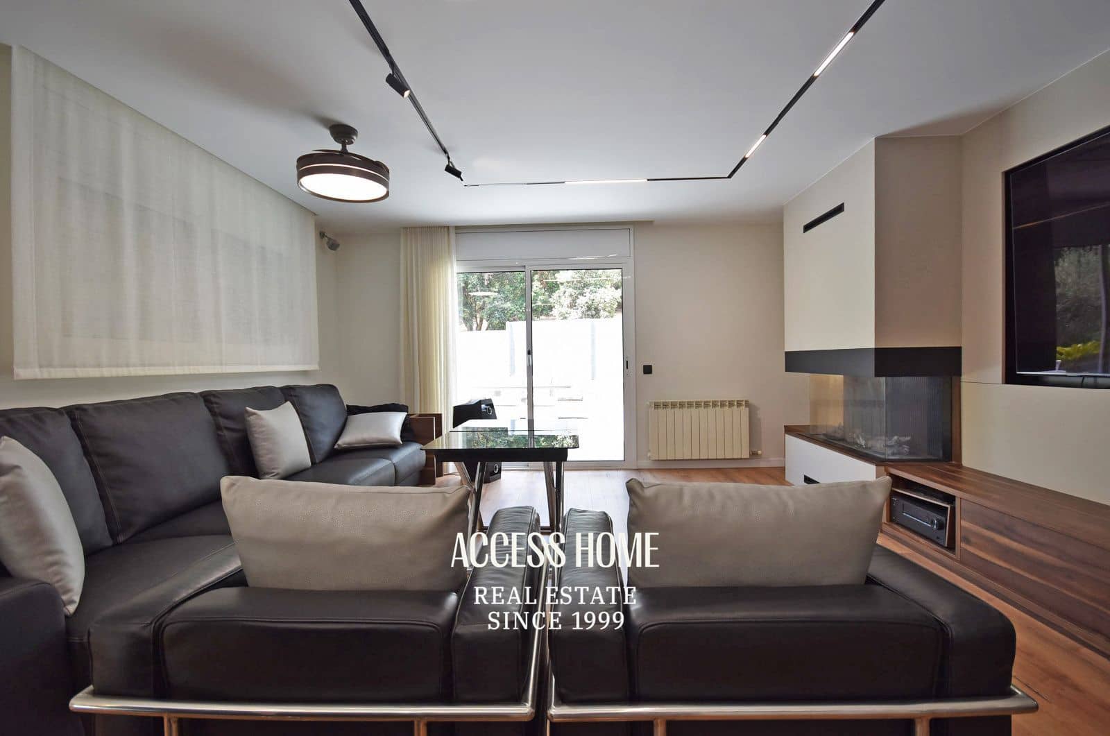 5 soveværelse Villa til salg i Canet de Mar med swimmingpool garage - € 1.095.000 (Ref: 9136334)