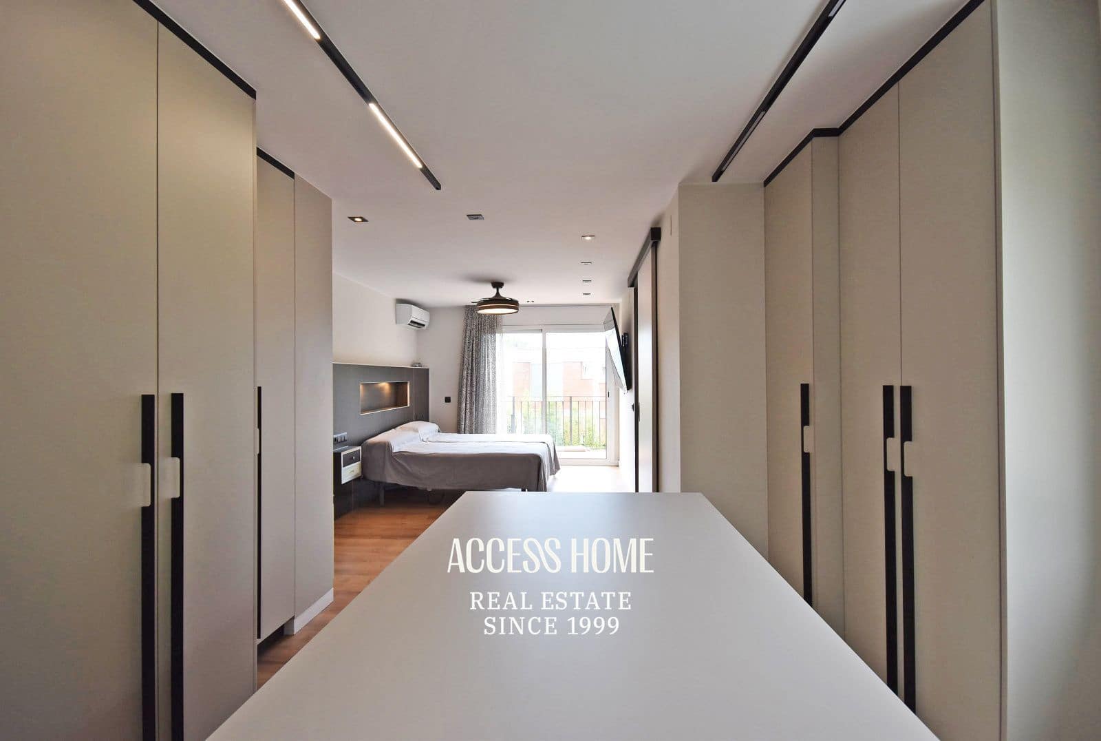 5 soveværelse Villa til salg i Canet de Mar med swimmingpool garage - € 1.095.000 (Ref: 9136334)