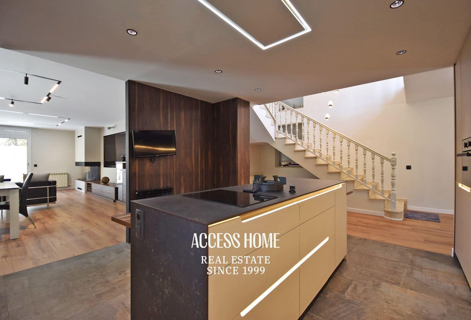 5 soveværelse Villa til salg i Canet de Mar med swimmingpool garage - € 1.095.000 (Ref: 9136334)