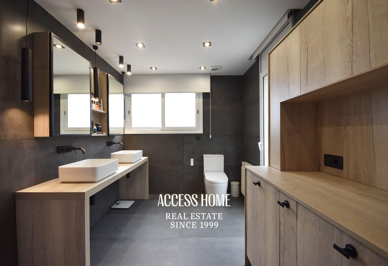 5 soveværelse Villa til salg i Canet de Mar med swimmingpool garage - € 1.095.000 (Ref: 9136334)