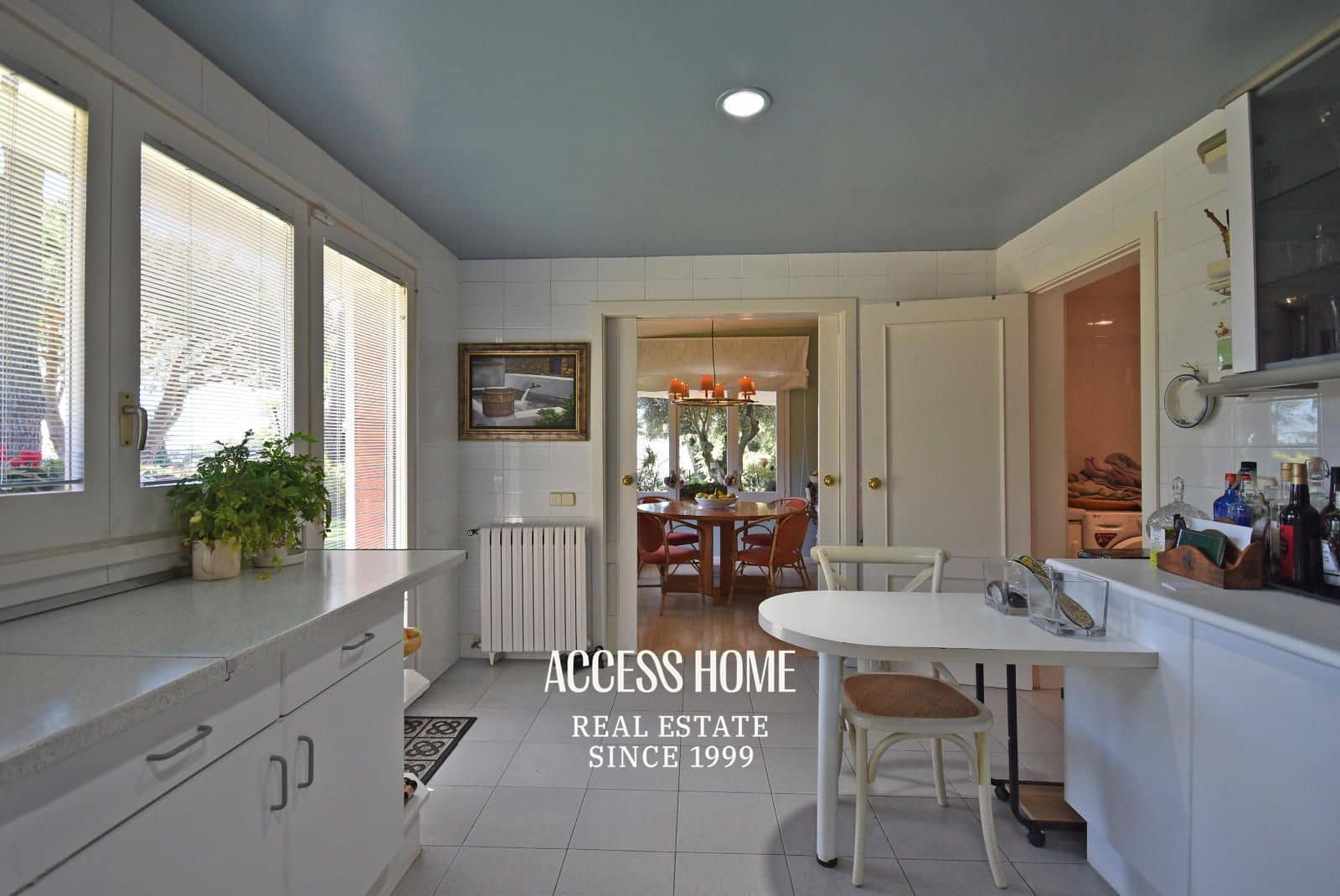 5 sypialnia Willa na sprzedaż w Sant Vicenc de Montalt z basenem garażem - 1 200 000 € (Ref: 9136451)