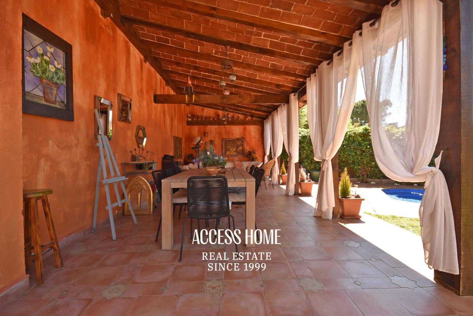 5 sypialnia Willa na sprzedaż w Sant Vicenc de Montalt z basenem garażem - 1 200 000 € (Ref: 9136451)