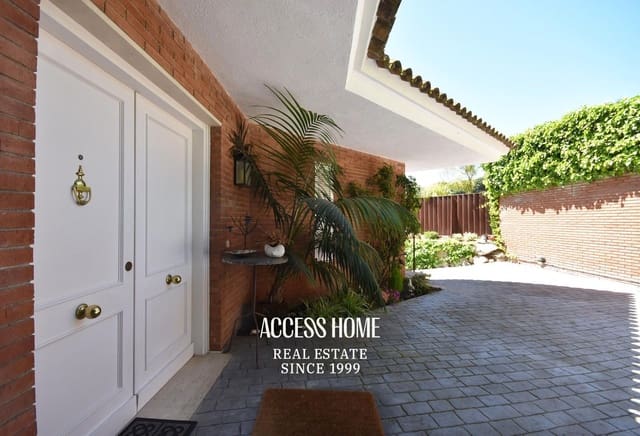 5 bedroom Villa for sale in Sant Vicenç de Montalt with pool garage - € 1,200,000 (Ref: 9136451)