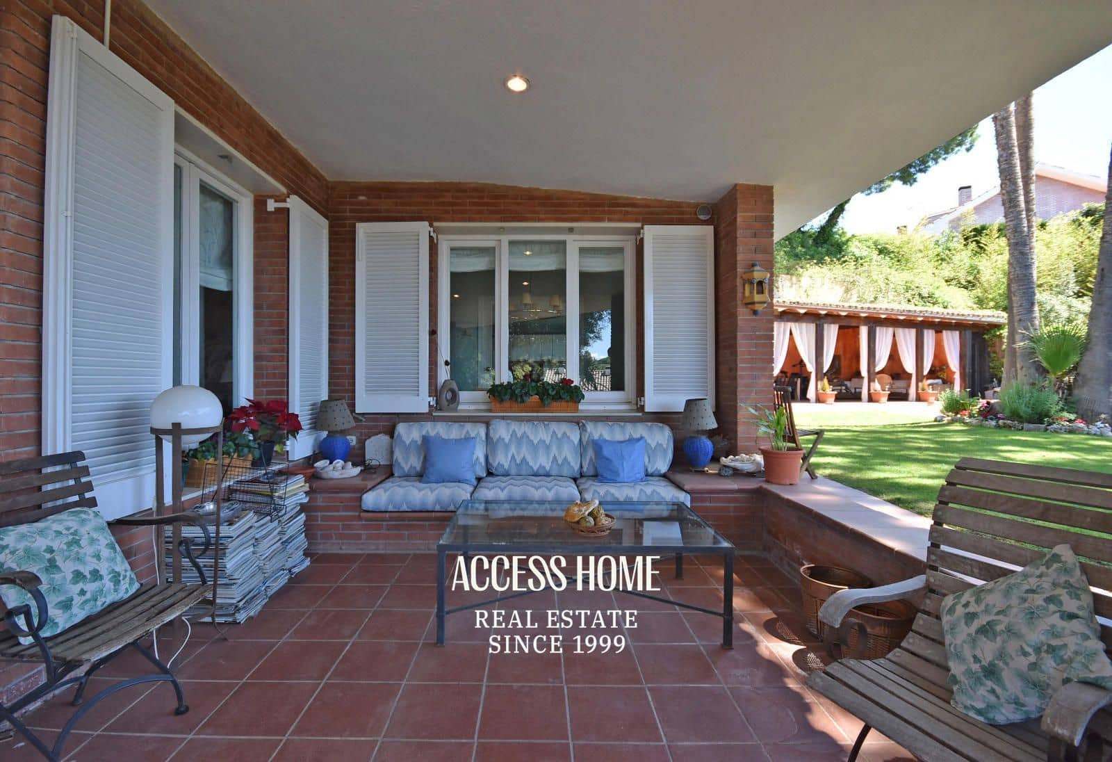 5 sypialnia Willa na sprzedaż w Sant Vicenc de Montalt z basenem garażem - 1 200 000 € (Ref: 9136451)