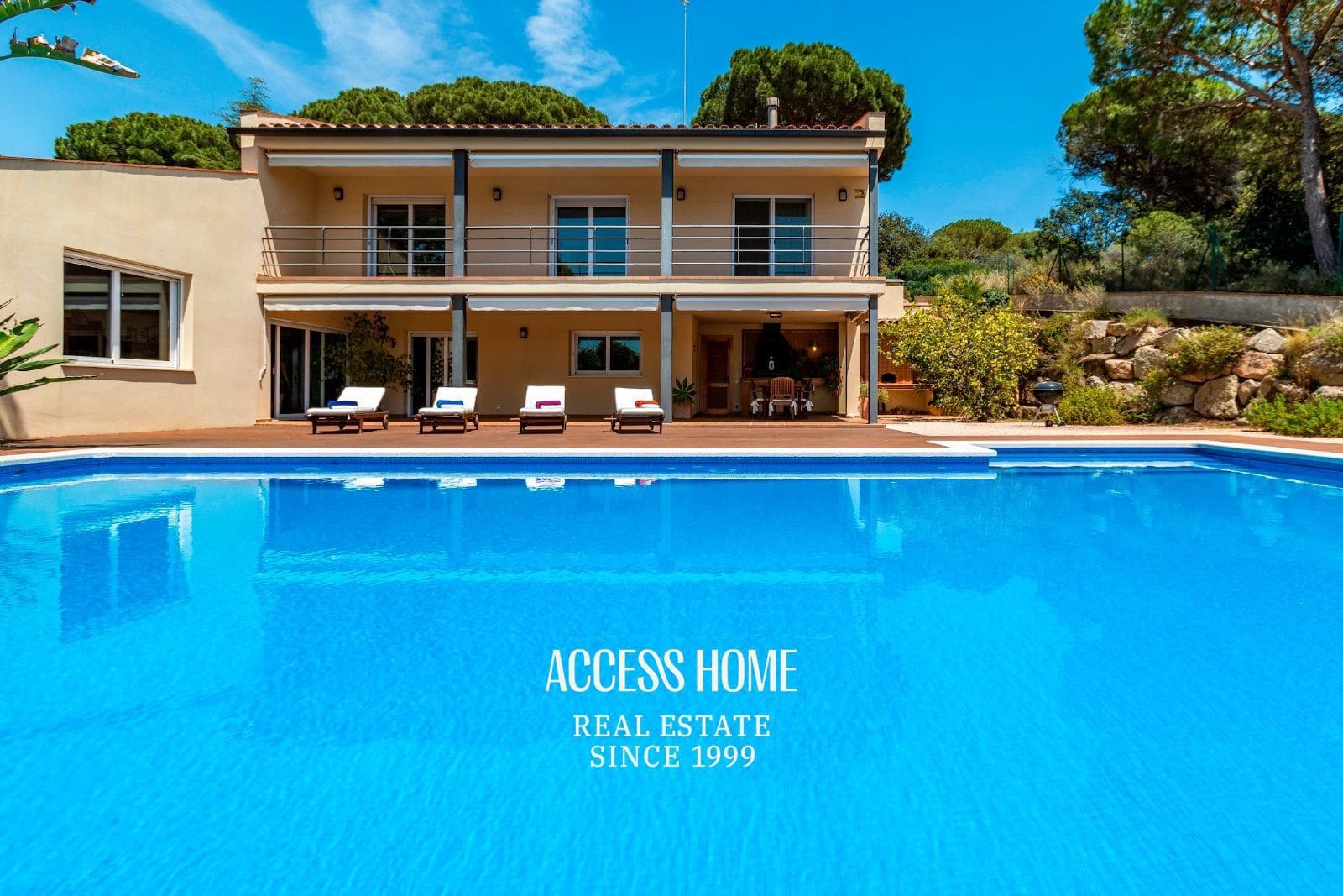 5 soveværelse Villa til salg i Cabrera de Mar med swimmingpool garage - € 1.050.000 (Ref: 9137646)