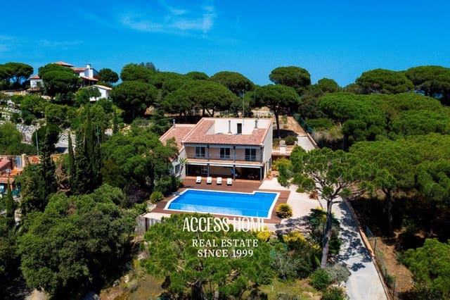 5 bedroom Villa for sale in Cabrera de Mar with pool garage - € 1,050,000 (Ref: 9137646)