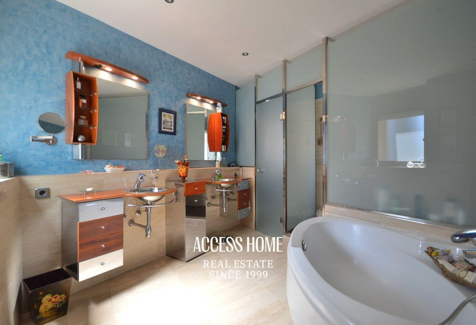 7 soveværelse Villa til salg i Teia med swimmingpool garage - € 2.450.000 (Ref: 9138424)