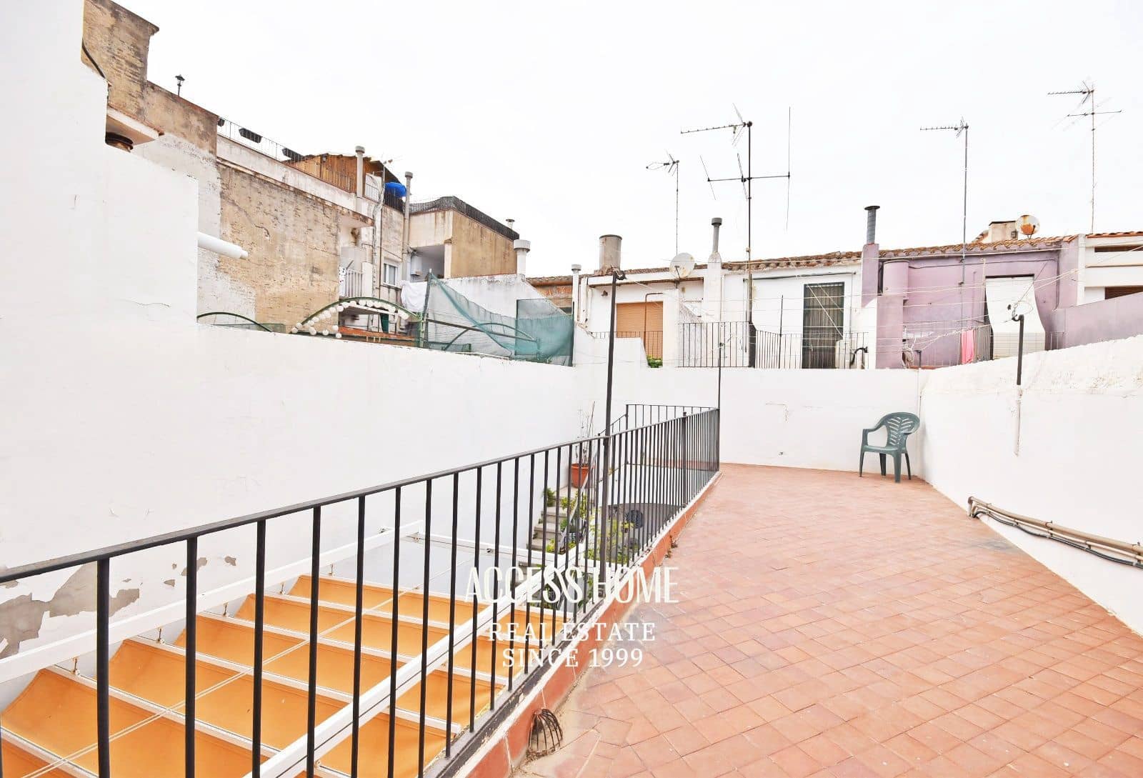 4 soveværelse Villa til salg i Premia de Mar - € 579.000 (Ref: 9138515)