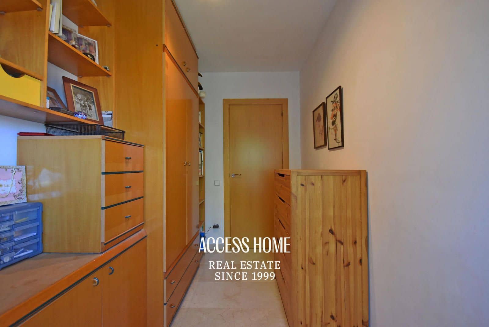 4 soveværelse Byhus til salg i Tiana med garage - € 660.000 (Ref: 9138670)