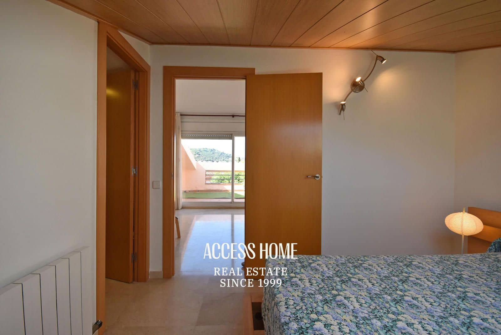 4 soveværelse Byhus til salg i Tiana med garage - € 660.000 (Ref: 9138670)