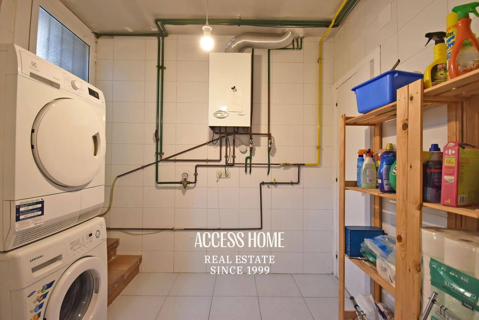 4 soveværelse Byhus til salg i Tiana med garage - € 660.000 (Ref: 9138670)