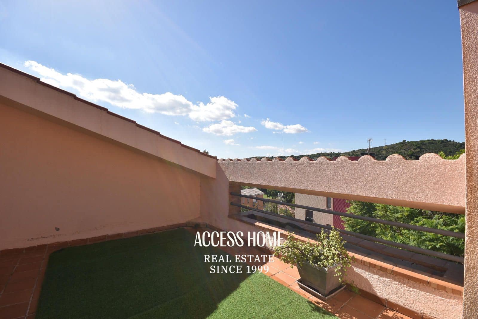 4 soveværelse Byhus til salg i Tiana med garage - € 660.000 (Ref: 9138670)