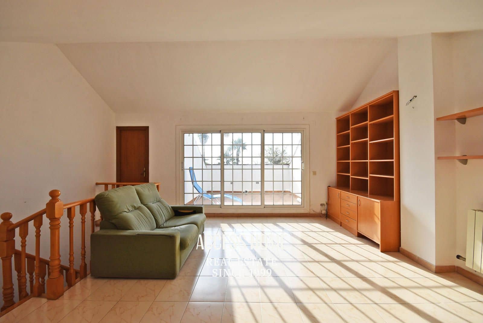 4 soveværelse Byhus til salg i Premia de Dalt med garage - € 556.000 (Ref: 9138673)