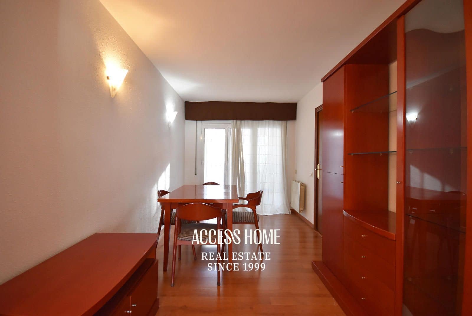 4 soveværelse Byhus til salg i Premia de Dalt med garage - € 556.000 (Ref: 9138673)