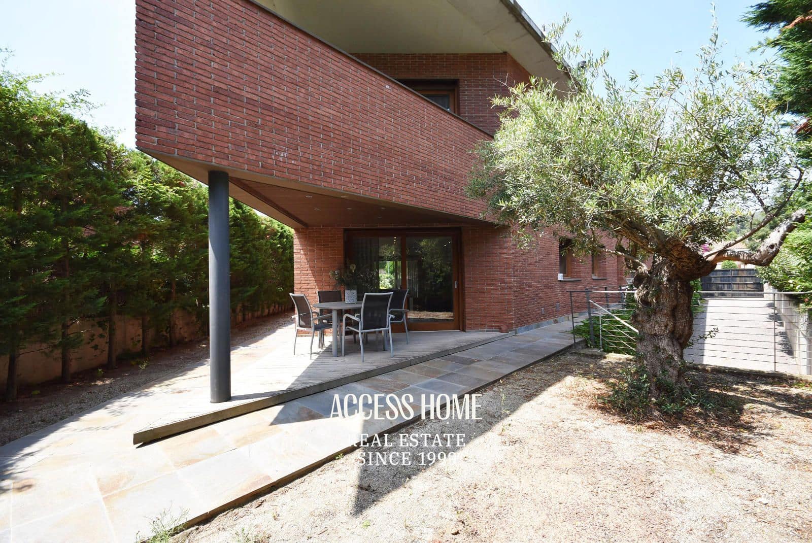 4 soveværelse Villa til salg i Cabrera de Mar med garage - € 1.280.000 (Ref: 9138678)