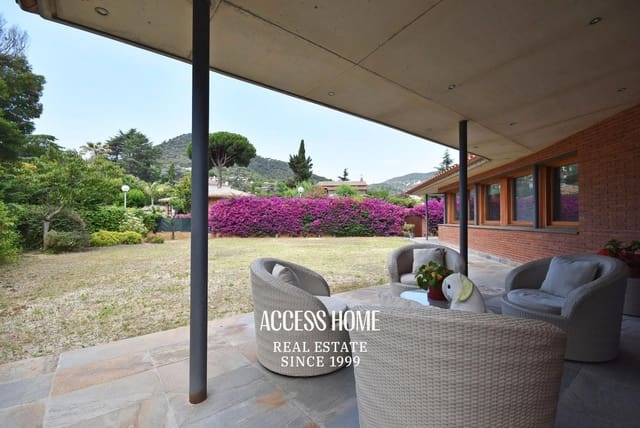 4 soveværelse Villa til salg i Cabrera de Mar med garage - € 1.280.000 (Ref: 9138678)