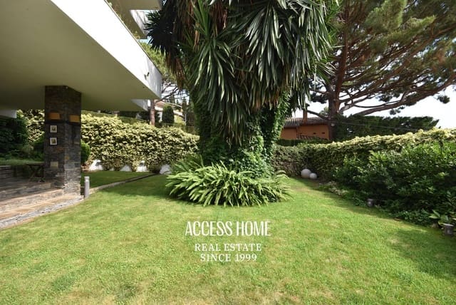 6 sovrum Villa till salu i Cabrils med pool garage - 1 290 000 € (Ref: 9141018)