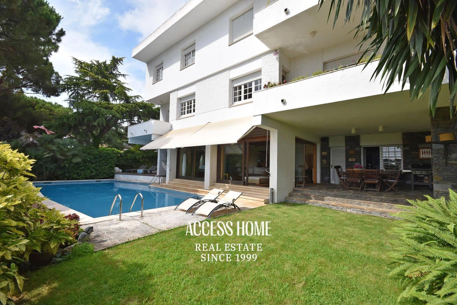 6 soverom Villa til salgs i Cabrils med svømmebasseng garasje - € 1 290 000 (Ref: 9141018)