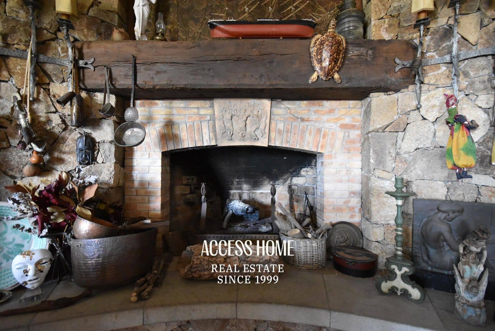 10 soverom Villa til salgs i Cabrera de Mar med svømmebasseng garasje - € 1 750 000 (Ref: 9141020)