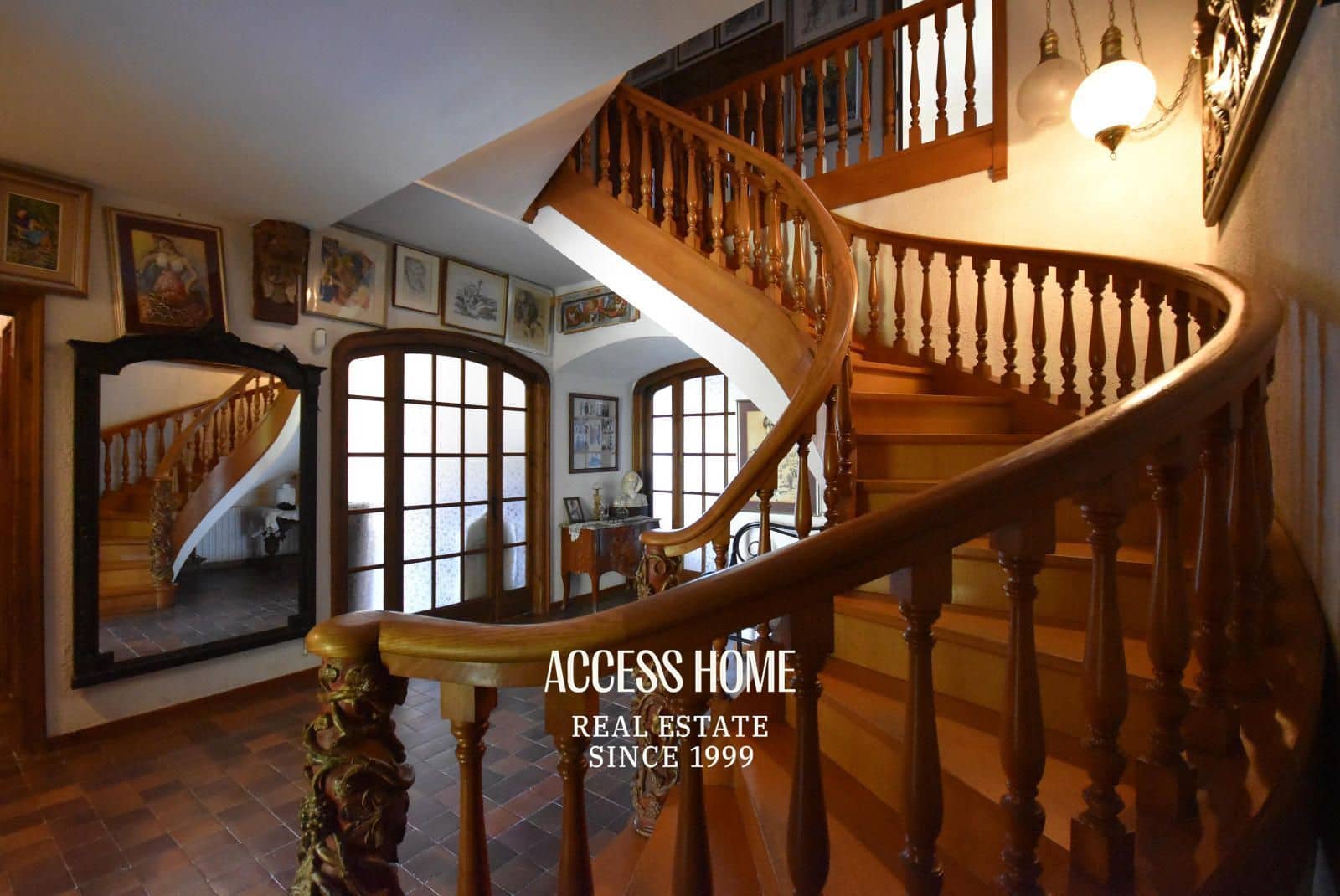 10 soverom Villa til salgs i Cabrera de Mar med svømmebasseng garasje - € 1 750 000 (Ref: 9141020)