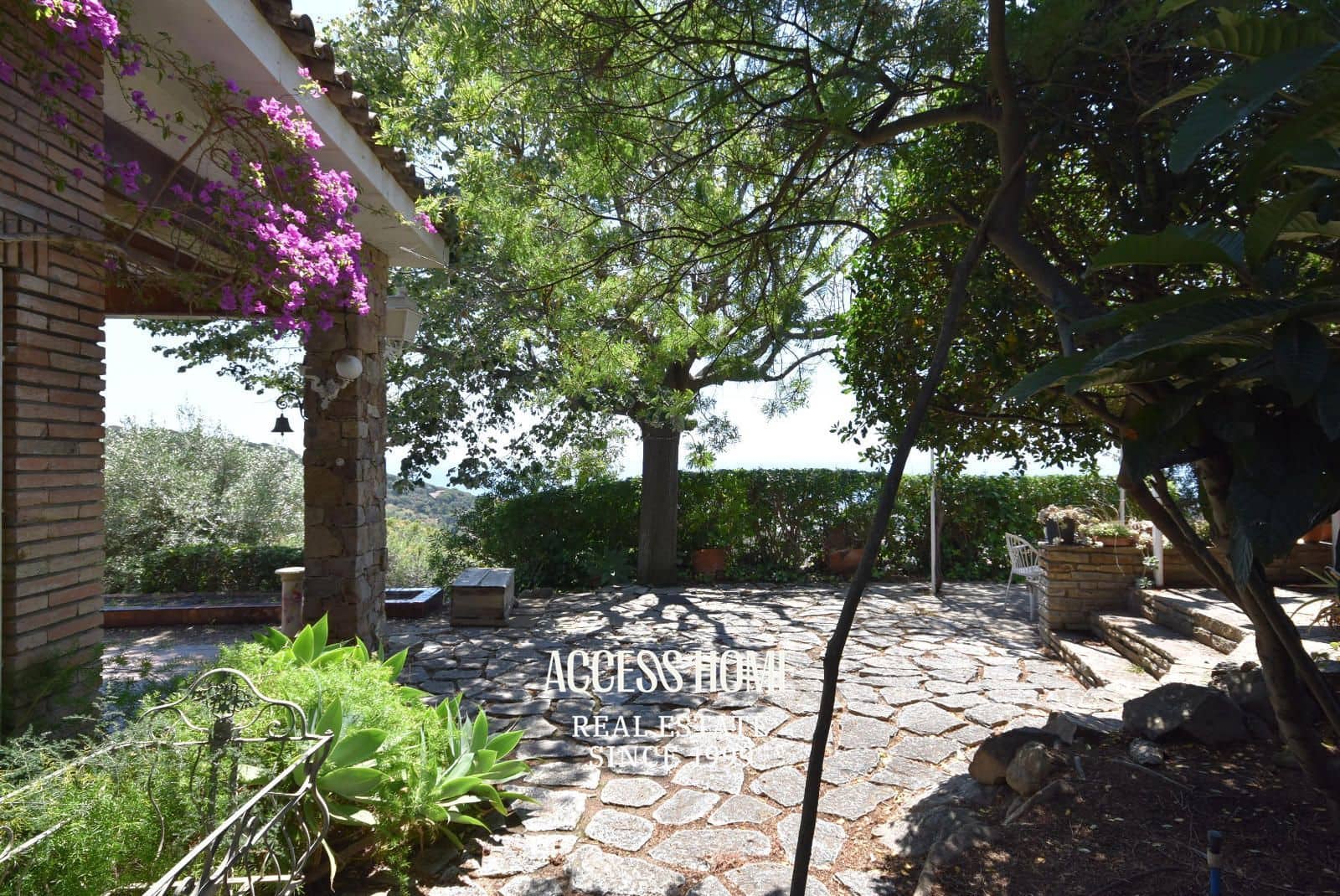 10 soverom Villa til salgs i Cabrera de Mar med svømmebasseng garasje - € 1 750 000 (Ref: 9141020)