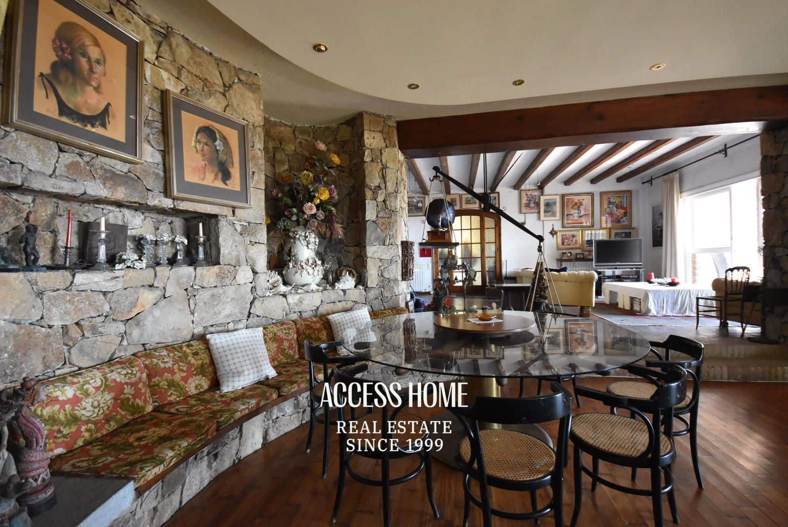 10 soverom Villa til salgs i Cabrera de Mar med svømmebasseng garasje - € 1 750 000 (Ref: 9141020)