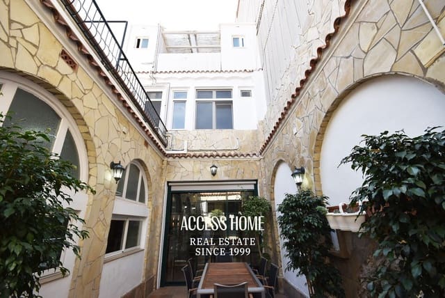 7 soverom Villa til salgs i El Masnou - € 1 100 000 (Ref: 9144697)