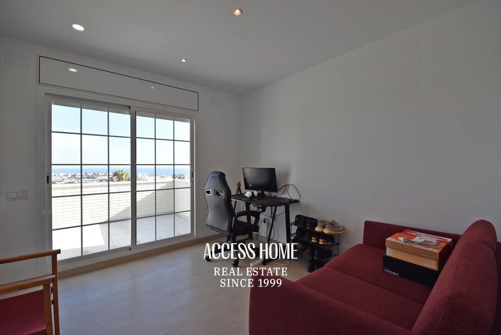 5 sypialnia Willa na sprzedaż w Premia de Dalt z basenem garażem - 1 350 000 € (Ref: 9144698)