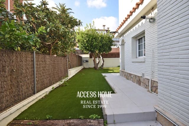 5 makuuhuone Huvila myytävänä paikassa Premià de Dalt mukana uima-altaan 
autotalli - 1 350 000 € (Ref: 9144698)