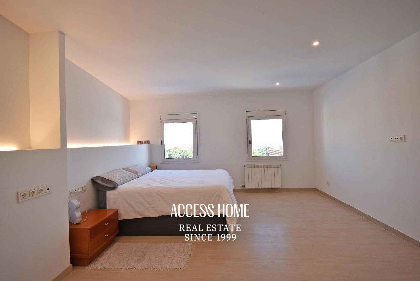 5 sypialnia Willa na sprzedaż w Premia de Dalt z basenem garażem - 1 350 000 € (Ref: 9144698)