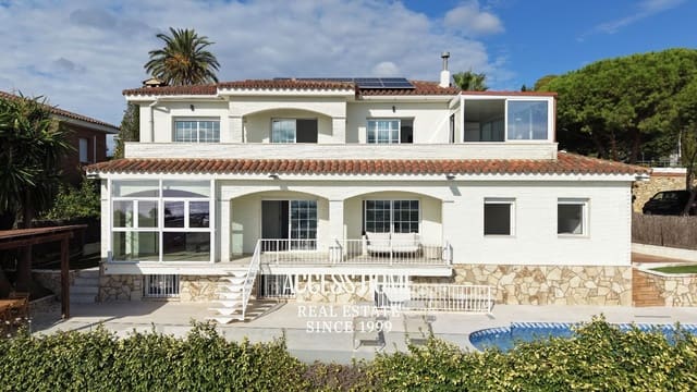 5 Zimmer Villa zu verkaufen in Premià de Dalt mit Pool Garage - 1.350.000 € (Ref: 9144698)