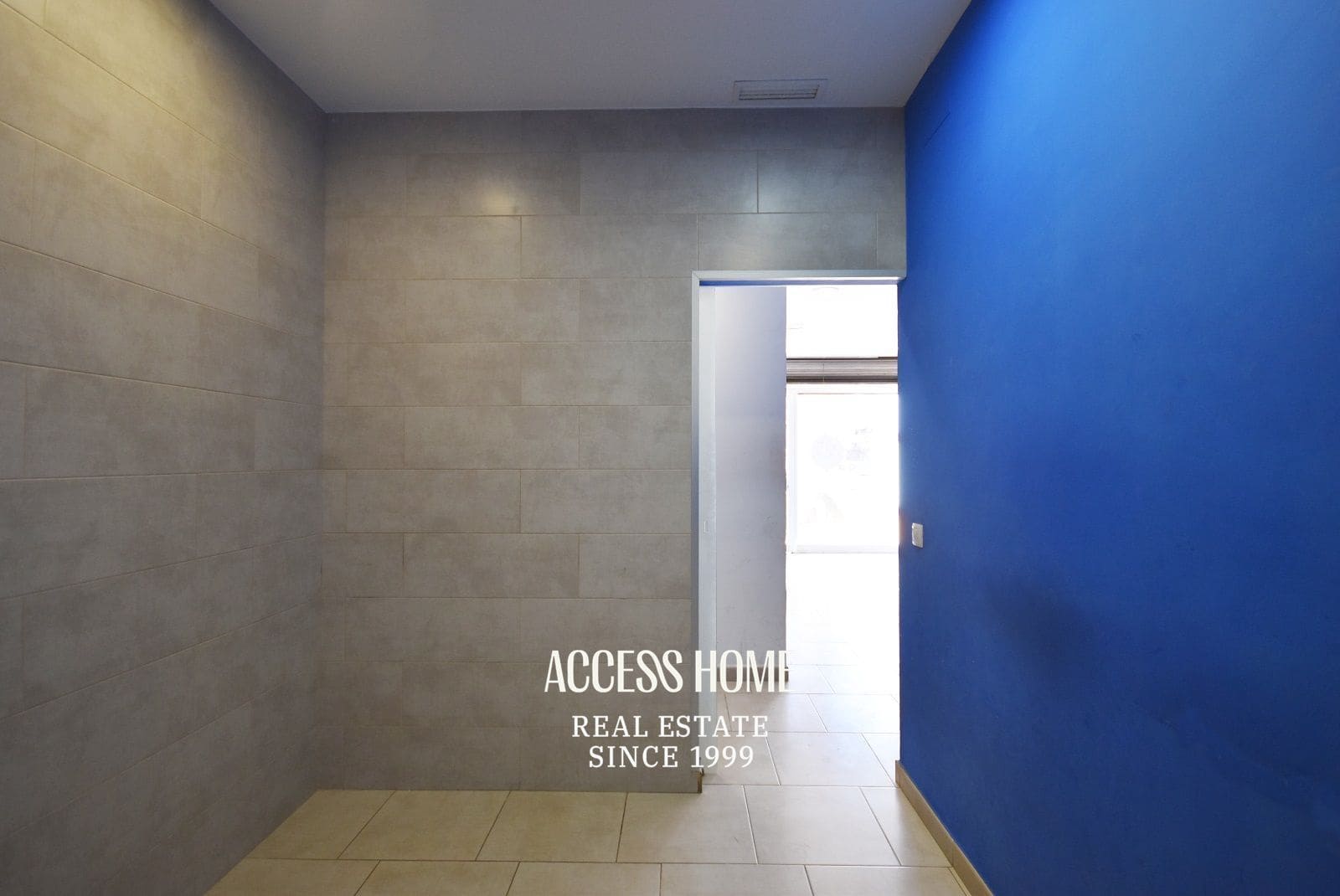 Commercieel te koop in Arenys de Mar - € 140.000 (Ref: 9144699)